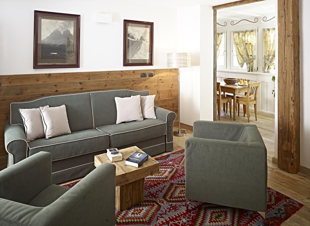 Ciasa Mancin Suite-Apartments Moena Quarto foto